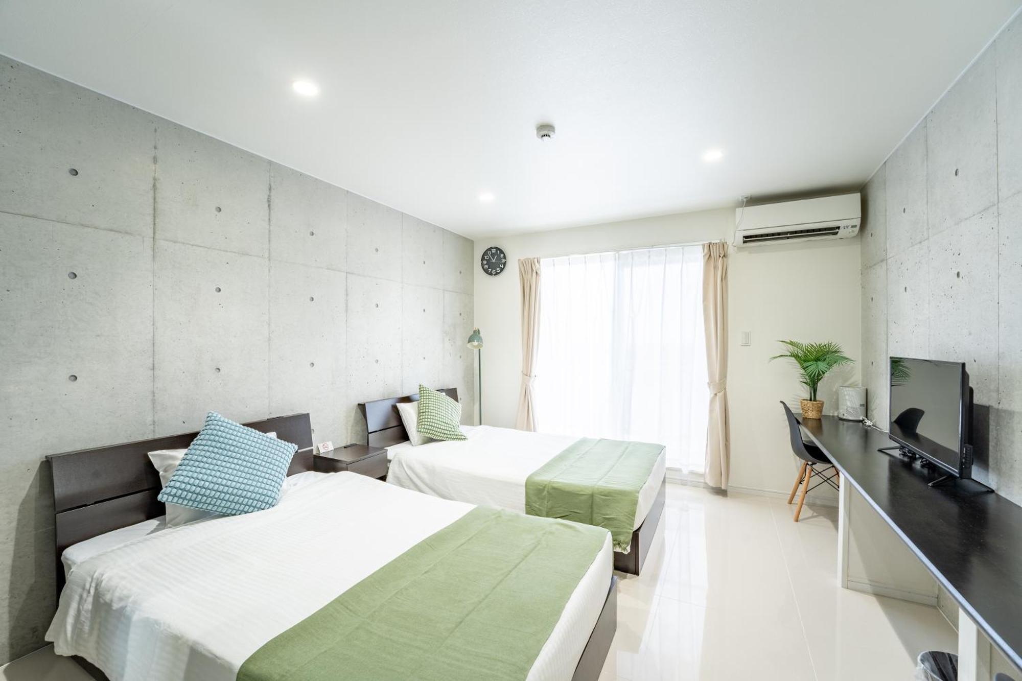Hotel Paradiso Miyakojima Bagian luar foto