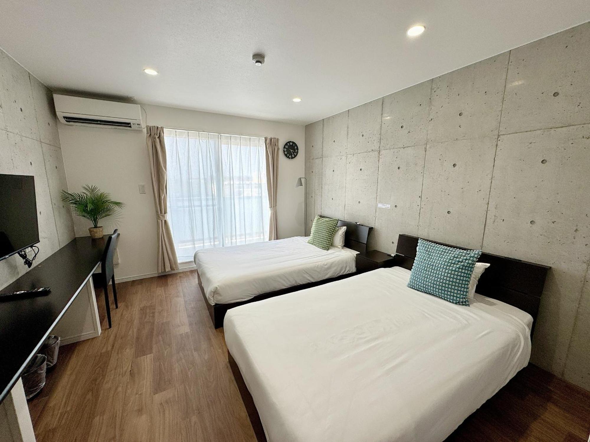 Hotel Paradiso Miyakojima Bagian luar foto